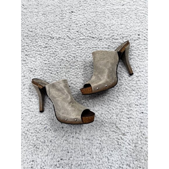 Women's Donald J Pliner Taupe Shimmery Peep Toe Slip On Studded Heels Size 6.5 M - Picture 2 of 12